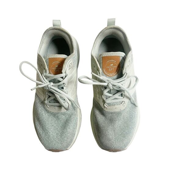 New Balance Women’s Fresh Foam Running Shoes Size 8.5 Light Blue Green - Picture 2 of 16